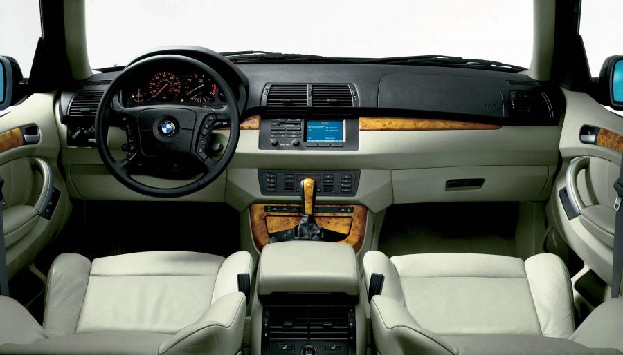  BMW X5 2000 года  (фото 70 из 102)